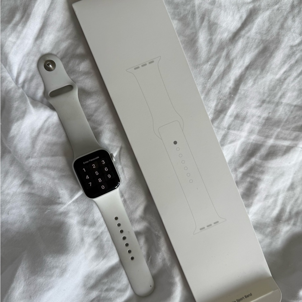 Apple Watch SE
